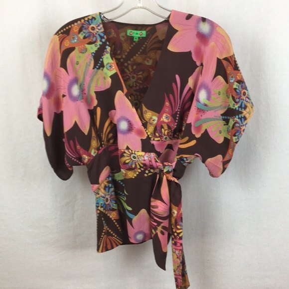 Tibi Pink & Brown Dark Floral Tropical Print Short Sleeve Wrap Front Top XS - Picture 2 of 7